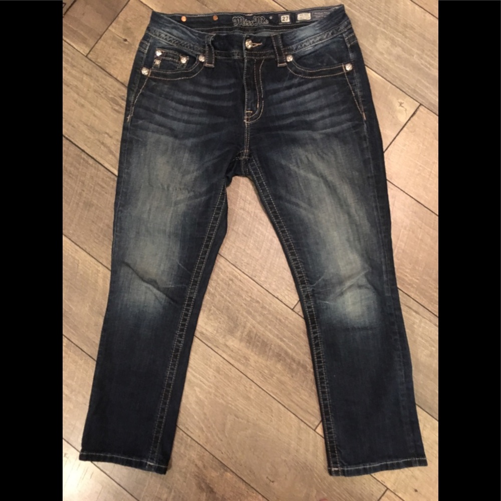 Miss Me Curvy Crop Jeans
